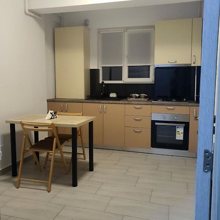 Angi House Otopeni Eksteriør billede